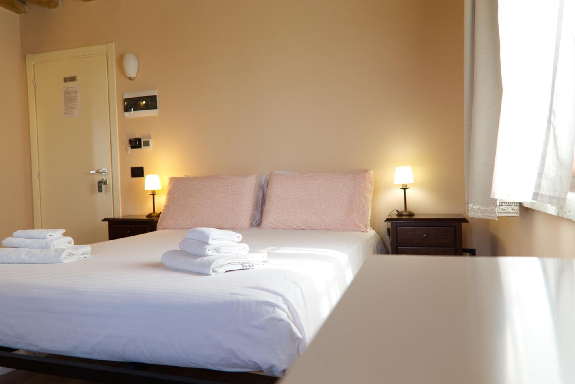 Antico Casale Caroli Hotel Gattatico Buitenkant foto