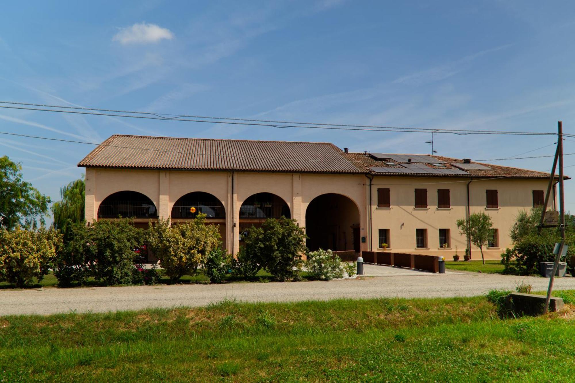 Antico Casale Caroli Hotel Gattatico Buitenkant foto